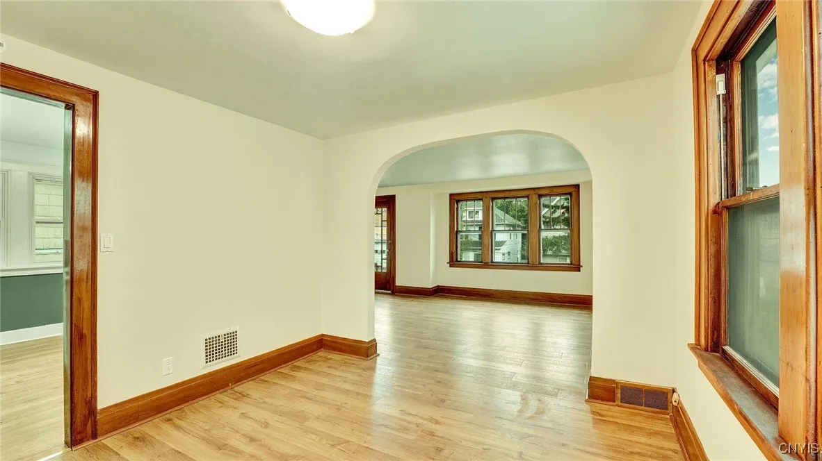 6 Darien Place, Buffalo, New York 14216, Buffalo, New York 14216, 4 Bedrooms Bedrooms, ,2 BathroomsBathrooms,Residential,Closed,6 Darien Place, Buffalo, New York 14216,0,S1572095