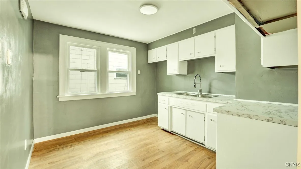 6 Darien Place, Buffalo, New York 14216, Buffalo, New York 14216, 4 Bedrooms Bedrooms, ,2 BathroomsBathrooms,Residential,Closed,6 Darien Place, Buffalo, New York 14216,0,S1572095