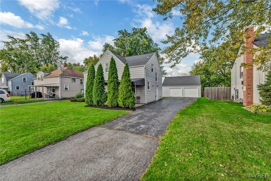 704 Niagara Falls Boulevard, Tonawanda-town, New Y, Tonawanda, New York 14223, 3 Bedrooms Bedrooms, 5 Rooms Rooms,1 BathroomBathrooms,Residential,Closed,704 Niagara Falls Boulevard, Tonawanda-town, New Y,0,B1572320