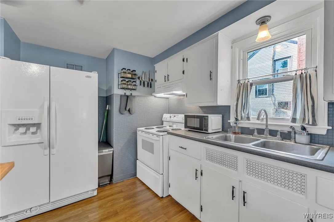 704 Niagara Falls Boulevard, Tonawanda-town, New Y, Tonawanda, New York 14223, 3 Bedrooms Bedrooms, 5 Rooms Rooms,1 BathroomBathrooms,Residential,Closed,704 Niagara Falls Boulevard, Tonawanda-town, New Y,0,B1572320