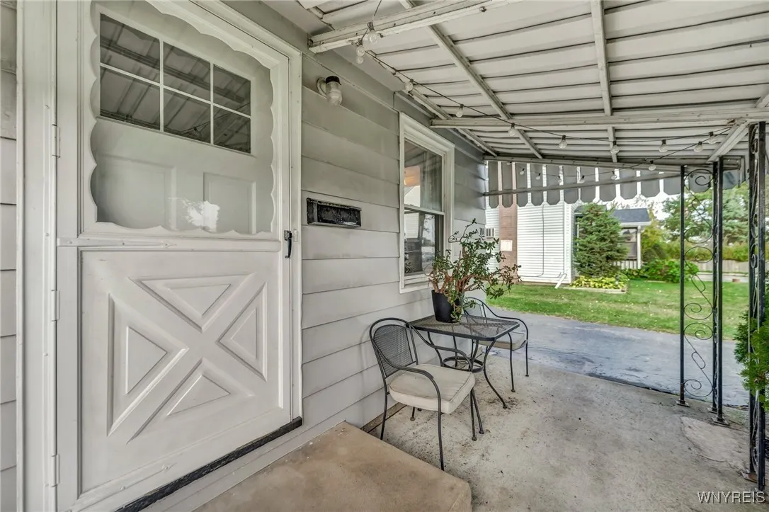 704 Niagara Falls Boulevard, Tonawanda-town, New Y, Tonawanda, New York 14223, 3 Bedrooms Bedrooms, 5 Rooms Rooms,1 BathroomBathrooms,Residential,Closed,704 Niagara Falls Boulevard, Tonawanda-town, New Y,0,B1572320