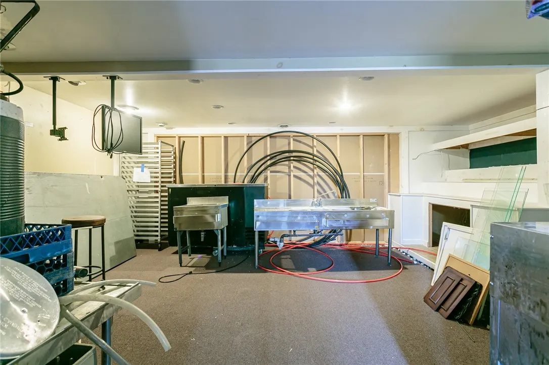 13 Niagara Street, Canandaigua-city, New York 1442, Canandaigua City, New York 14424, ,Commercial Sale,For Sale,13 Niagara Street, Canandaigua-city, New York 1442,R1566973