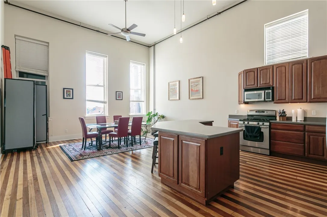 13 Niagara Street, Canandaigua-city, New York 1442, Canandaigua City, New York 14424, ,Commercial Sale,For Sale,13 Niagara Street, Canandaigua-city, New York 1442,R1566973