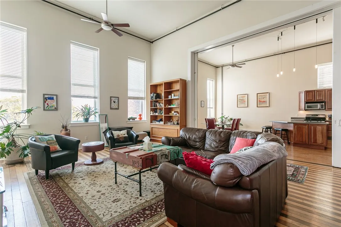 13 Niagara Street, Canandaigua-city, New York 1442, Canandaigua City, New York 14424, ,Commercial Sale,For Sale,13 Niagara Street, Canandaigua-city, New York 1442,R1566973