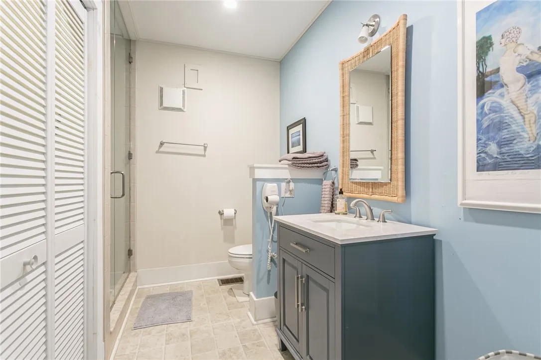 13 Niagara Street, Canandaigua-city, New York 1442, Canandaigua City, New York 14424, ,Commercial Sale,For Sale,13 Niagara Street, Canandaigua-city, New York 1442,R1566973