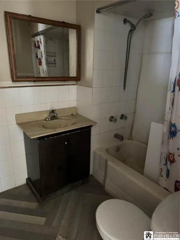 168 Barrett Avenue, Jamestown, New York 14701, Jamestown, New York 14701, 4 Bedrooms Bedrooms, ,2 BathroomsBathrooms,Residential,For Sale,168 Barrett Avenue, Jamestown, New York 14701,0,R1573006