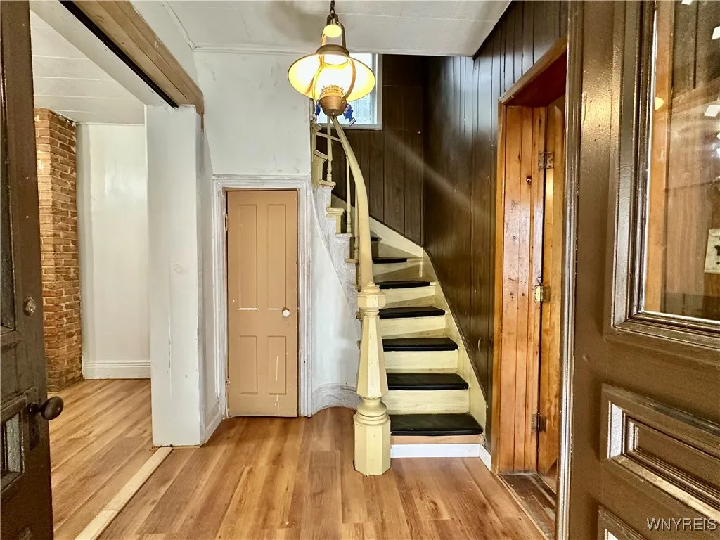 80 Fillmore Avenue, Buffalo, New York 14210, Buffalo, New York 14210, 5 Bedrooms Bedrooms, ,2 BathroomsBathrooms,Residential,Closed,80 Fillmore Avenue, Buffalo, New York 14210,0,B1573008