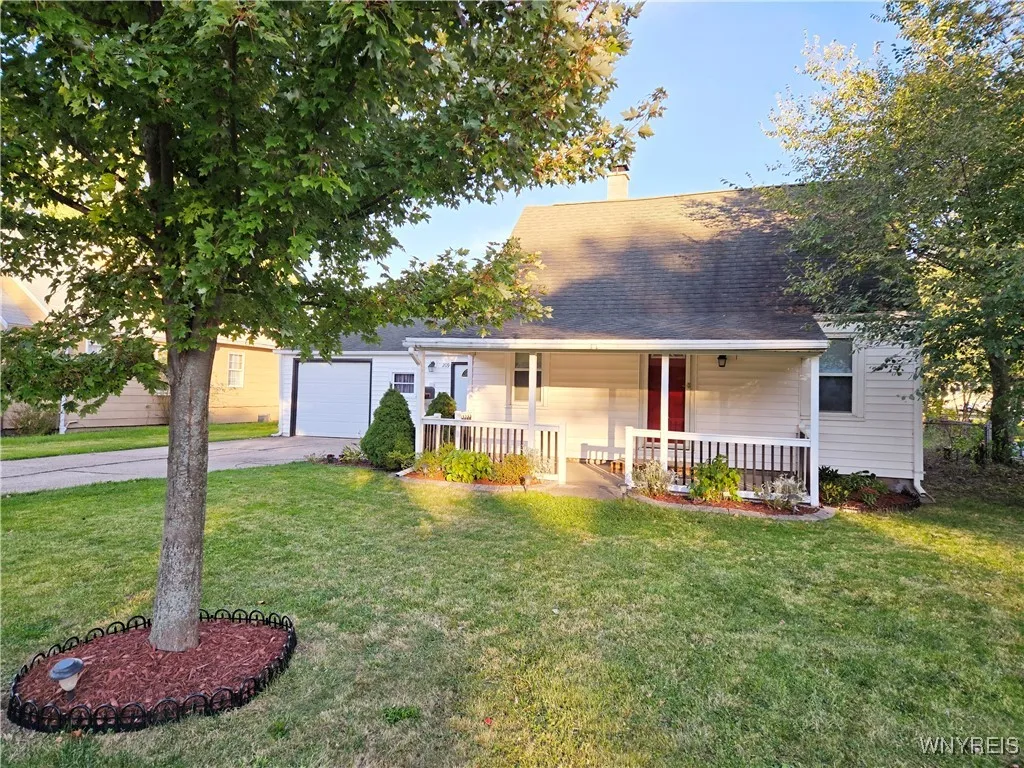 209 Buckeye Road, Amherst, New York 14226, Amherst, New York 14226, 3 Bedrooms Bedrooms, 7 Rooms Rooms,1 BathroomBathrooms,Residential,Closed,209 Buckeye Road, Amherst, New York 14226,0,B1573043