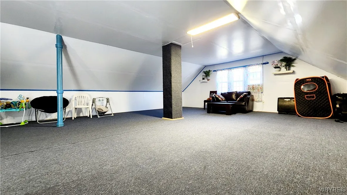 72 Elgas Street, Buffalo, New York 14207, Buffalo, New York 14207, 3 Bedrooms Bedrooms, 3 Rooms Rooms,1 BathroomBathrooms,Residential,Closed,72 Elgas Street, Buffalo, New York 14207,0,B1573065