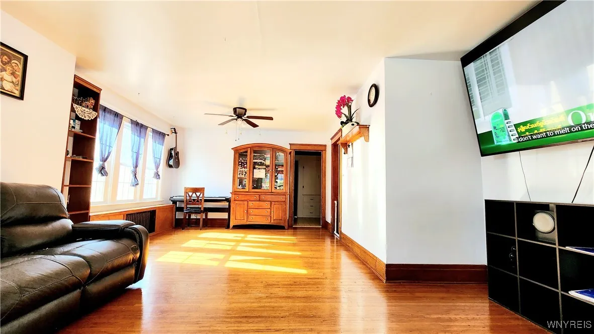72 Elgas Street, Buffalo, New York 14207, Buffalo, New York 14207, 3 Bedrooms Bedrooms, 3 Rooms Rooms,1 BathroomBathrooms,Residential,Closed,72 Elgas Street, Buffalo, New York 14207,0,B1573065