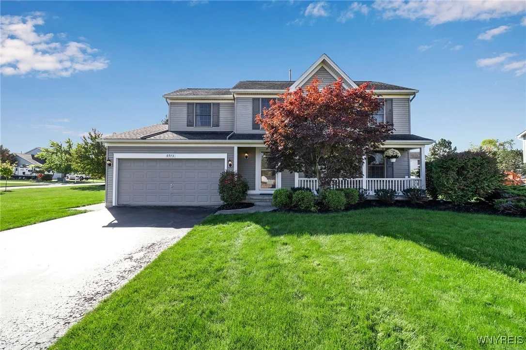 8973 Amy Leigh Lane, Clarence, New York 14032, Clarence, New York 14032, 4 Bedrooms Bedrooms, 8 Rooms Rooms,2 BathroomsBathrooms,Residential,Closed,8973 Amy Leigh Lane, Clarence, New York 14032,0,B1573178