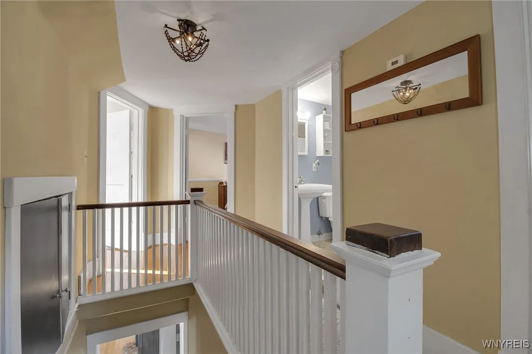 410 North Street, Aurora, New York 14052, Aurora, New York 14052, 4 Bedrooms Bedrooms, 7 Rooms Rooms,2 BathroomsBathrooms,Residential Lease,Closed,410 North Street, Aurora, New York 14052,0,B1573236