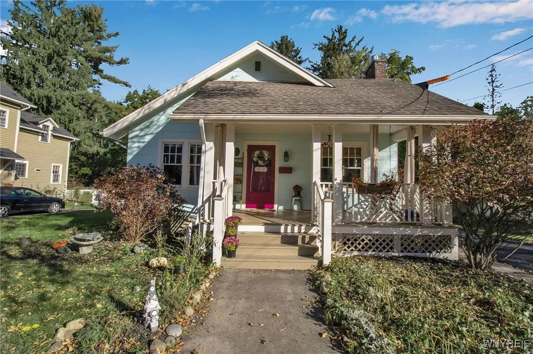 410 North Street, Aurora, New York 14052, Aurora, New York 14052, 4 Bedrooms Bedrooms, 7 Rooms Rooms,2 BathroomsBathrooms,Residential Lease,Closed,410 North Street, Aurora, New York 14052,0,B1573236