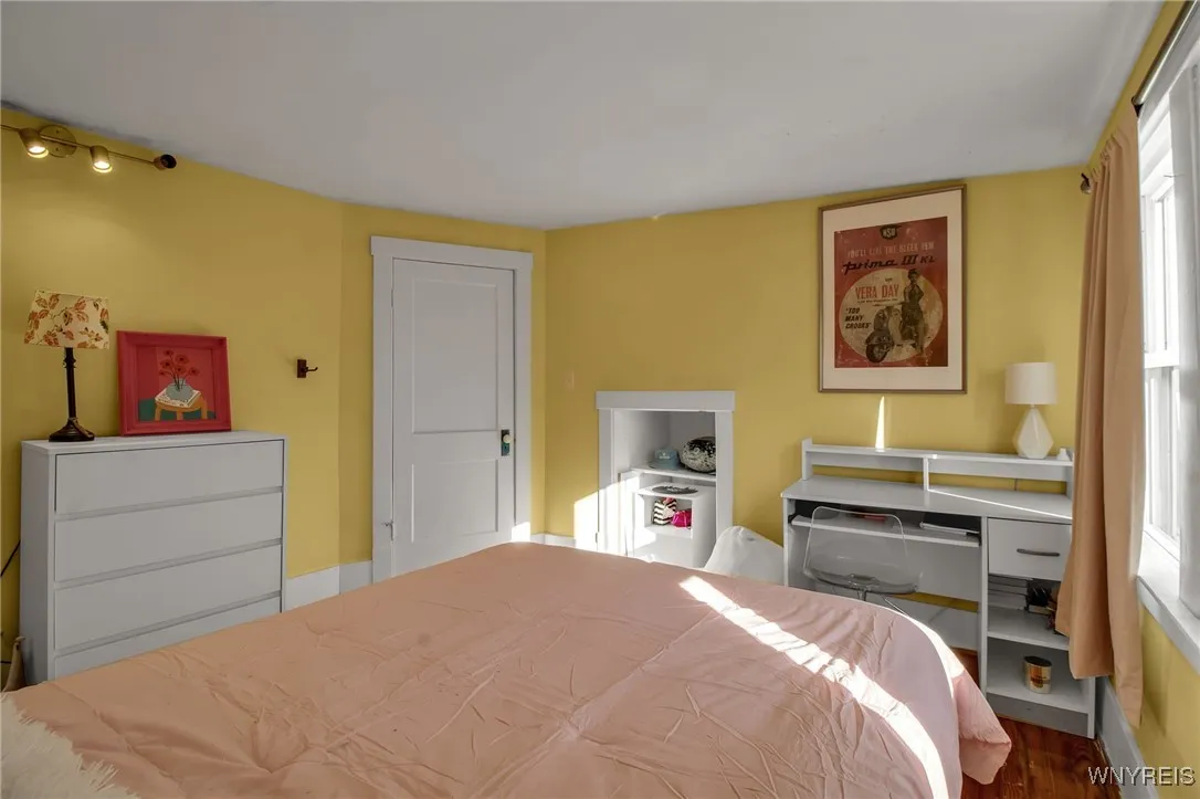 410 North Street, Aurora, New York 14052, Aurora, New York 14052, 4 Bedrooms Bedrooms, 7 Rooms Rooms,2 BathroomsBathrooms,Residential Lease,Closed,410 North Street, Aurora, New York 14052,0,B1573236