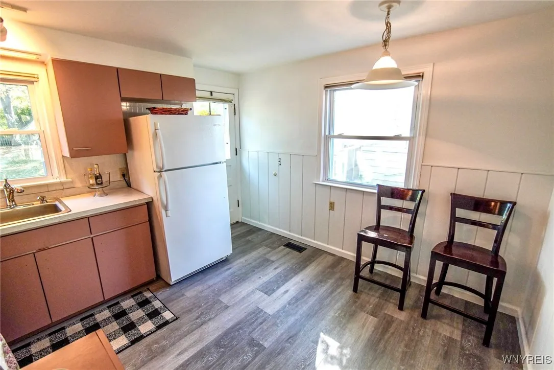 4975 Morgan Parkway, Hamburg, New York 14075, Hamburg, New York 14075, 3 Bedrooms Bedrooms, 7 Rooms Rooms,1 BathroomBathrooms,Residential,Closed,4975 Morgan Parkway, Hamburg, New York 14075,0,B1573253