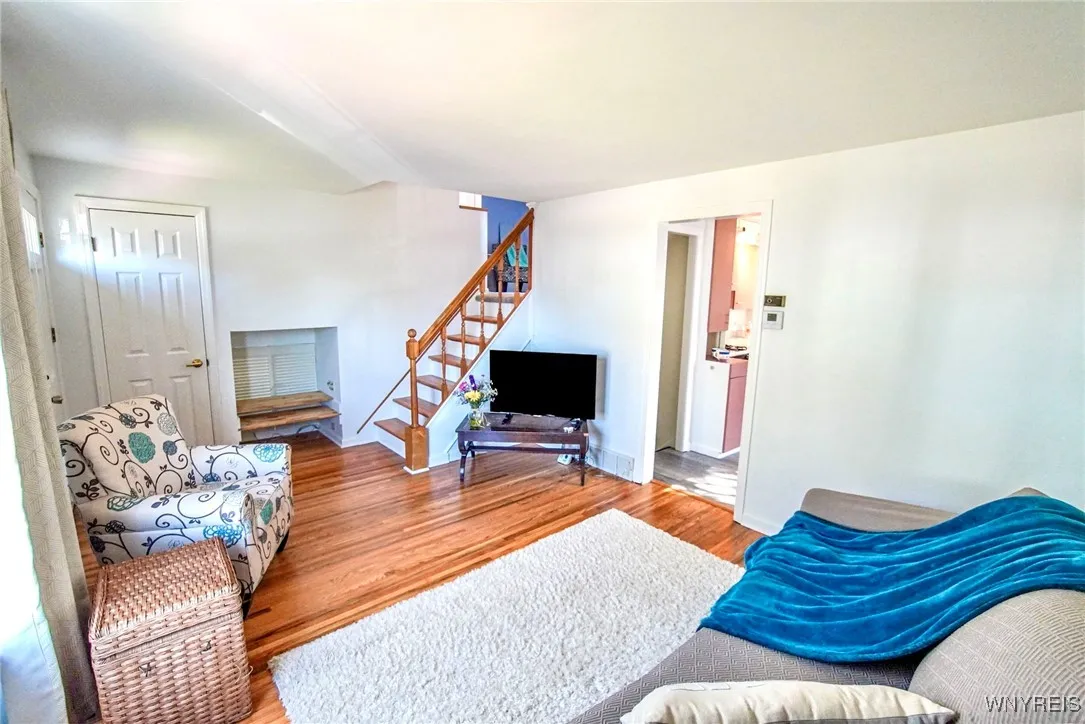 4975 Morgan Parkway, Hamburg, New York 14075, Hamburg, New York 14075, 3 Bedrooms Bedrooms, 7 Rooms Rooms,1 BathroomBathrooms,Residential,Closed,4975 Morgan Parkway, Hamburg, New York 14075,0,B1573253