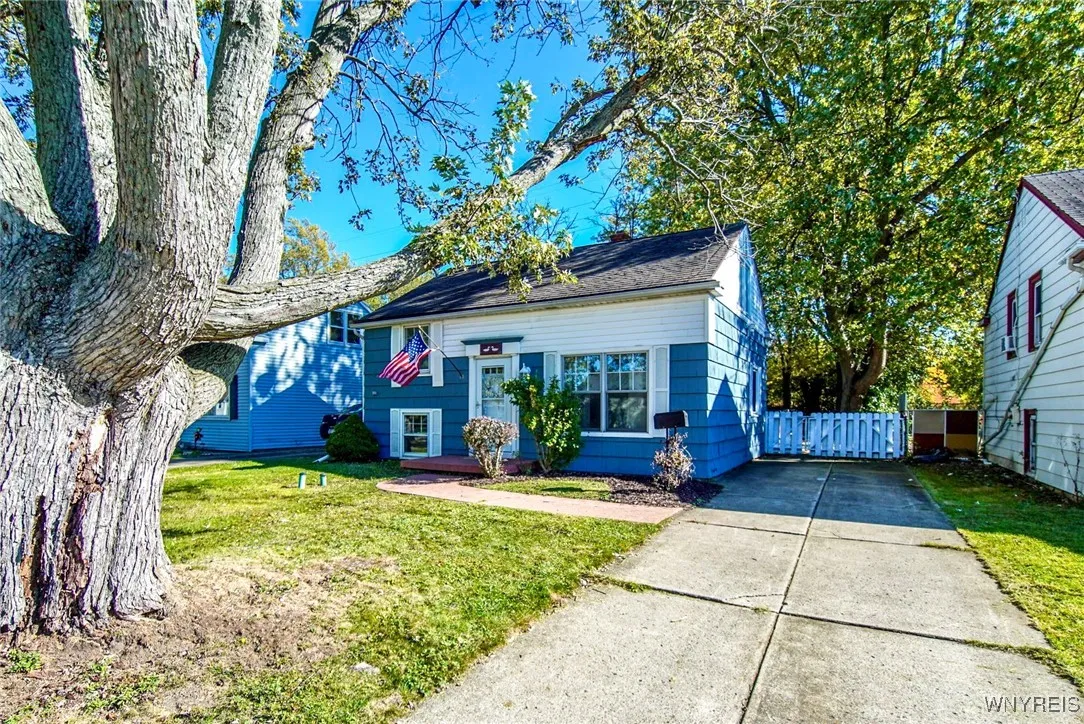 4975 Morgan Parkway, Hamburg, New York 14075, Hamburg, New York 14075, 3 Bedrooms Bedrooms, 7 Rooms Rooms,1 BathroomBathrooms,Residential,Closed,4975 Morgan Parkway, Hamburg, New York 14075,0,B1573253