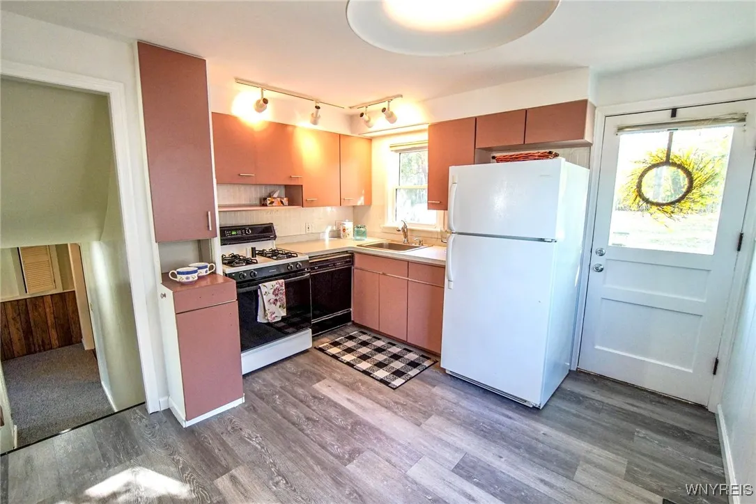 4975 Morgan Parkway, Hamburg, New York 14075, Hamburg, New York 14075, 3 Bedrooms Bedrooms, 7 Rooms Rooms,1 BathroomBathrooms,Residential,Closed,4975 Morgan Parkway, Hamburg, New York 14075,0,B1573253