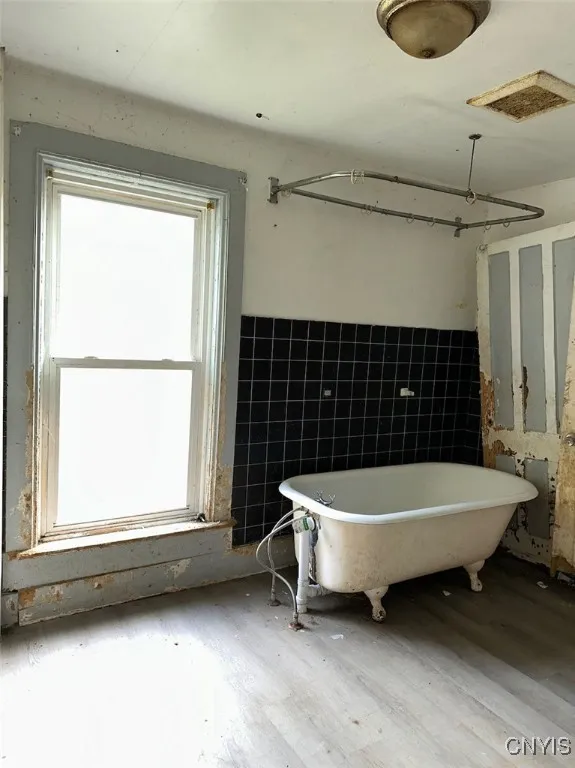 Upstairs bathroom