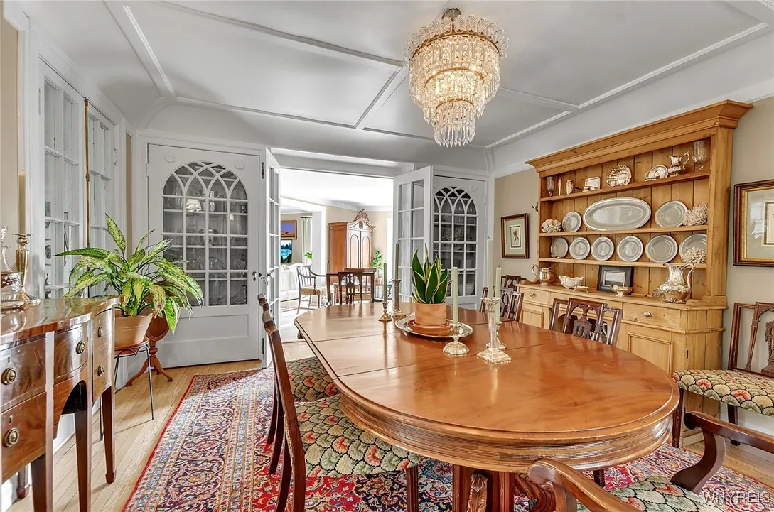 48 Colonial Circle, Buffalo, New York 14213, Buffalo, New York 14213, 3 Bedrooms Bedrooms, 12 Rooms Rooms,3 BathroomsBathrooms,Residential,Closed,48 Colonial Circle, Buffalo, New York 14213,0,B1572873