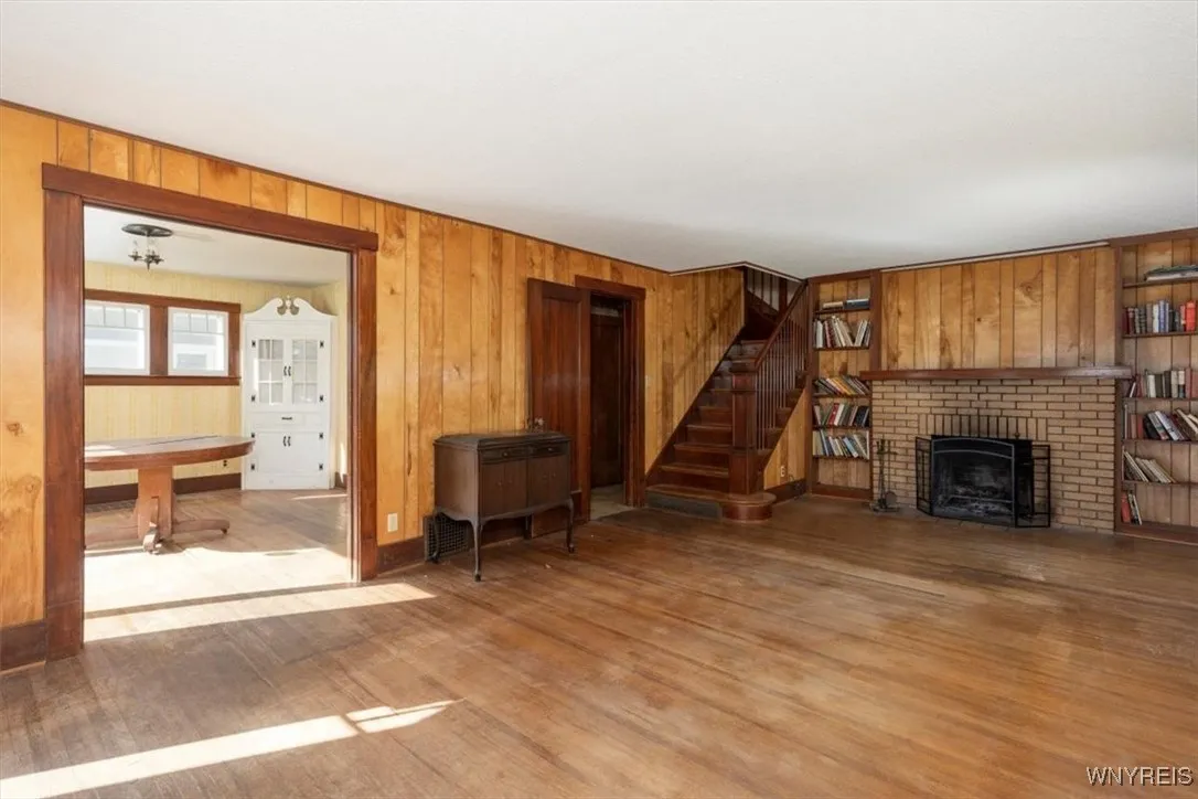 632 South St, Aurora, New York 14052, Aurora, New York 14052, 4 Bedrooms Bedrooms, 7 Rooms Rooms,1 BathroomBathrooms,Residential,Closed,632 South St, Aurora, New York 14052,0,B1573050
