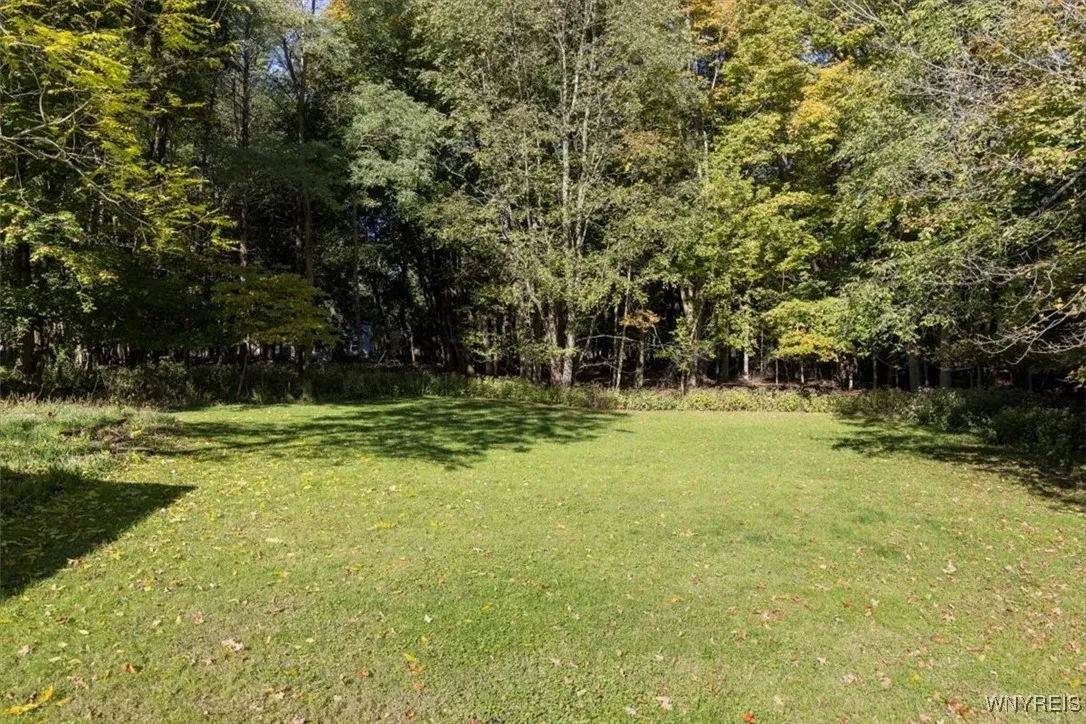 632 South St, Aurora, New York 14052, Aurora, New York 14052, 4 Bedrooms Bedrooms, 7 Rooms Rooms,1 BathroomBathrooms,Residential,Closed,632 South St, Aurora, New York 14052,0,B1573050