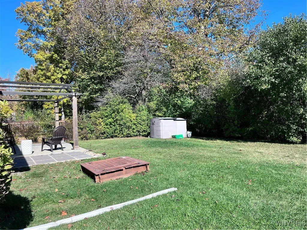 5919 Dover Road, Hamburg, New York 14085, Hamburg, New York 14085, 2 Bedrooms Bedrooms, 5 Rooms Rooms,1 BathroomBathrooms,Residential,Closed,5919 Dover Road, Hamburg, New York 14085,0,B1573093