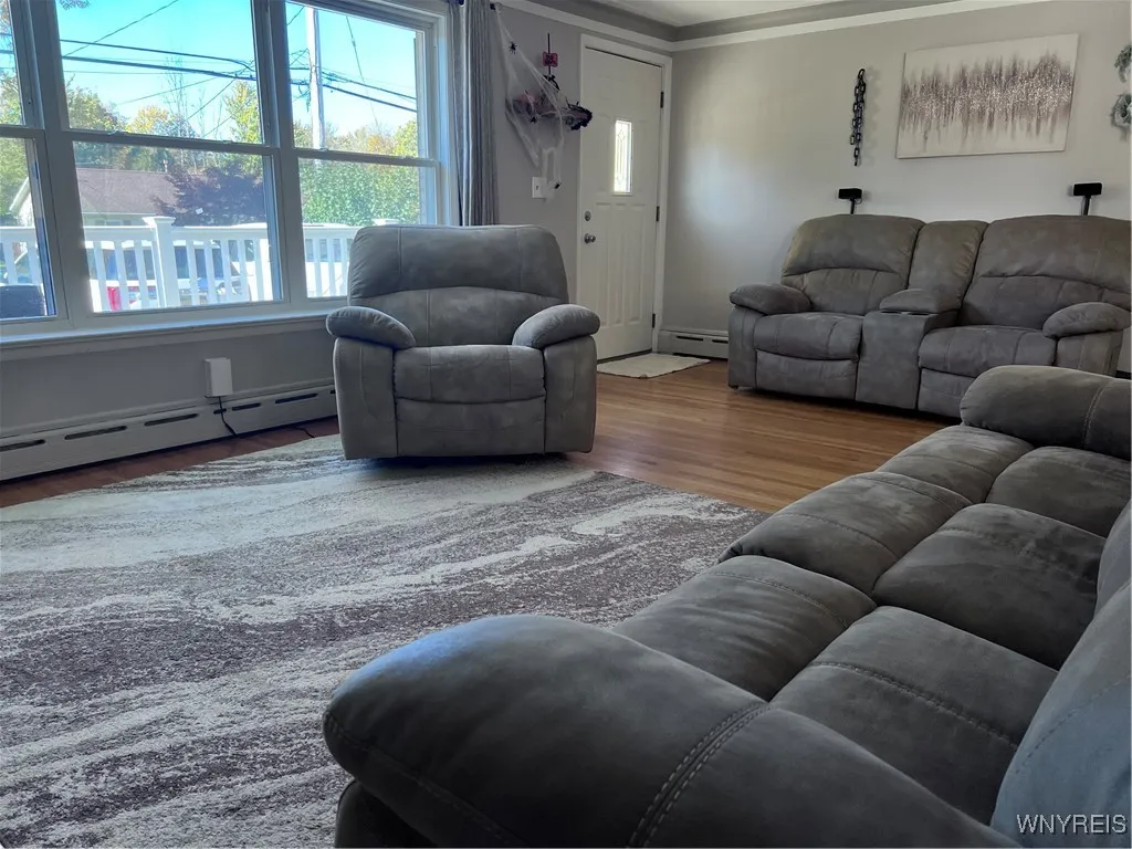 5919 Dover Road, Hamburg, New York 14085, Hamburg, New York 14085, 2 Bedrooms Bedrooms, 5 Rooms Rooms,1 BathroomBathrooms,Residential,Closed,5919 Dover Road, Hamburg, New York 14085,0,B1573093
