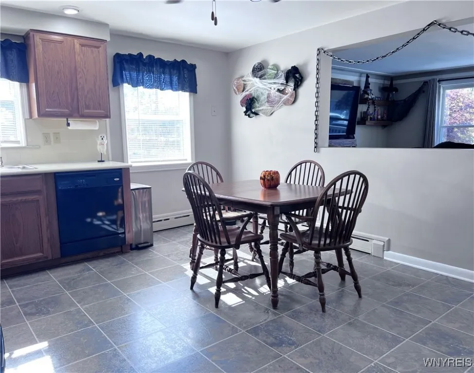 5919 Dover Road, Hamburg, New York 14085, Hamburg, New York 14085, 2 Bedrooms Bedrooms, 5 Rooms Rooms,1 BathroomBathrooms,Residential,Closed,5919 Dover Road, Hamburg, New York 14085,0,B1573093