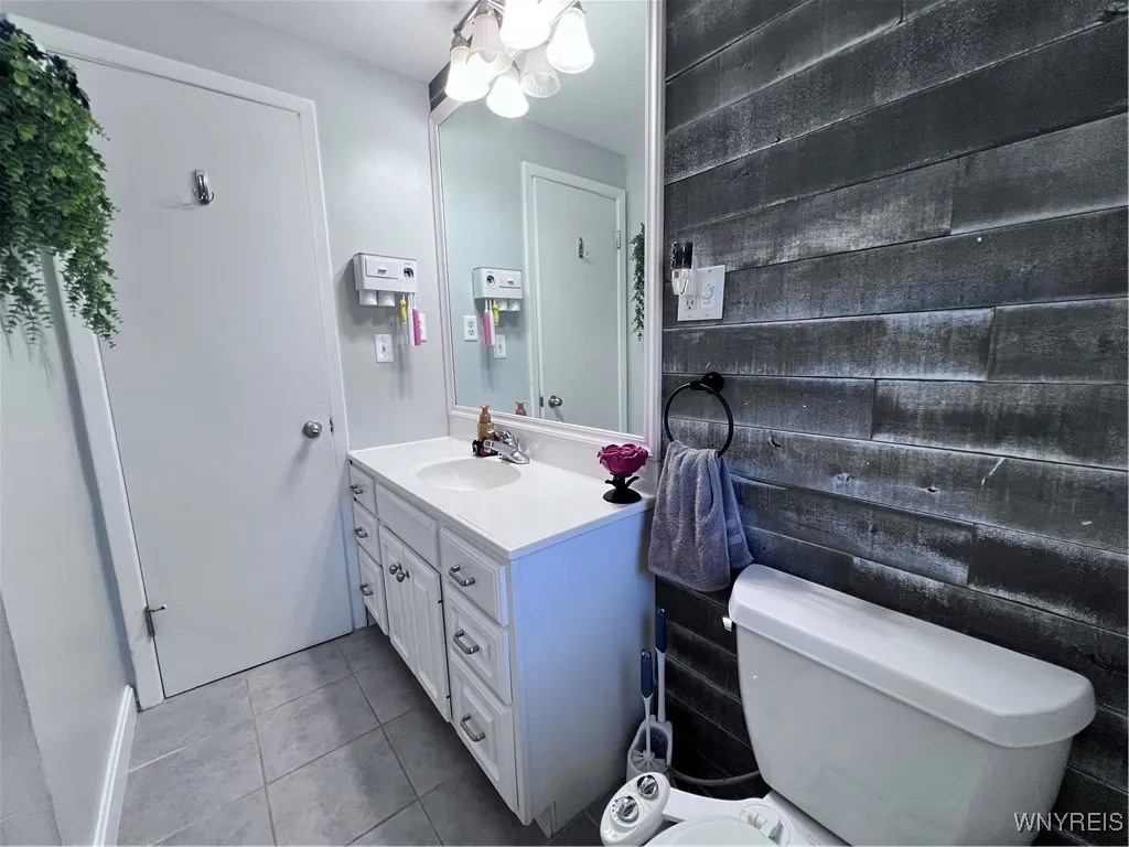 5919 Dover Road, Hamburg, New York 14085, Hamburg, New York 14085, 2 Bedrooms Bedrooms, 5 Rooms Rooms,1 BathroomBathrooms,Residential,Closed,5919 Dover Road, Hamburg, New York 14085,0,B1573093