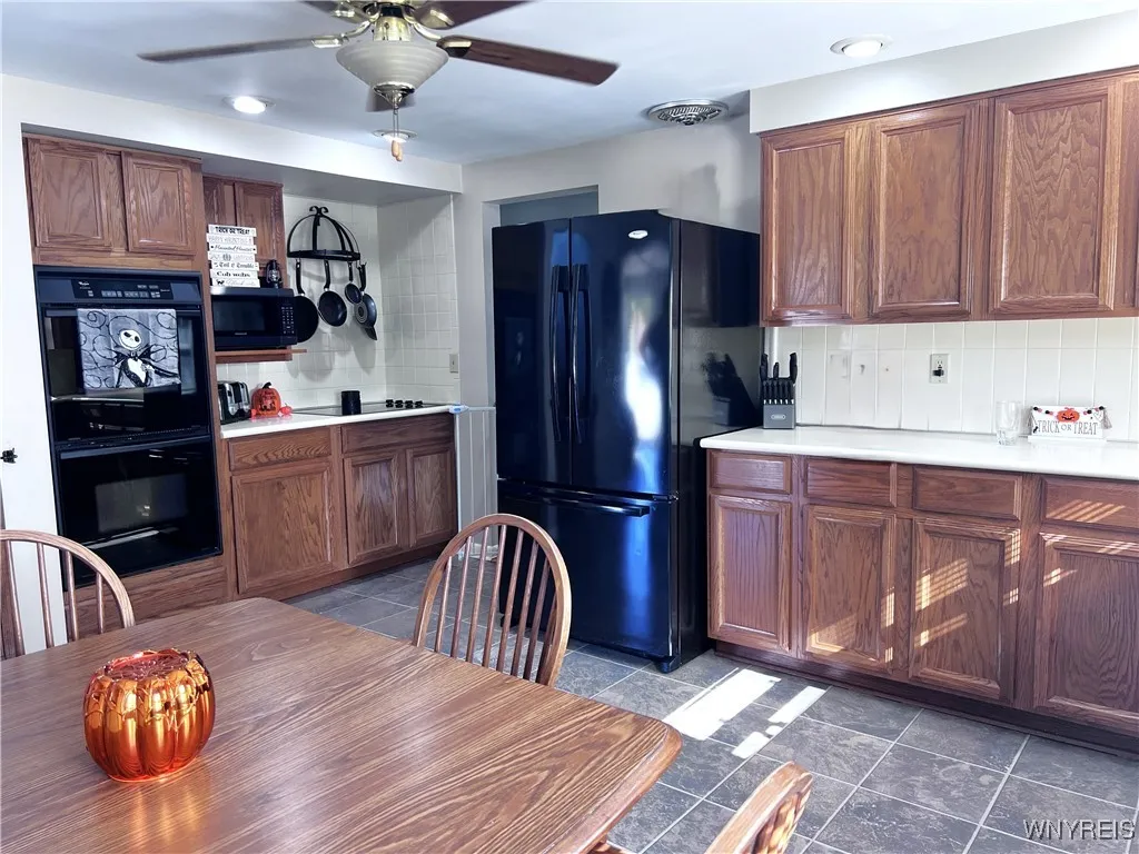 5919 Dover Road, Hamburg, New York 14085, Hamburg, New York 14085, 2 Bedrooms Bedrooms, 5 Rooms Rooms,1 BathroomBathrooms,Residential,Closed,5919 Dover Road, Hamburg, New York 14085,0,B1573093