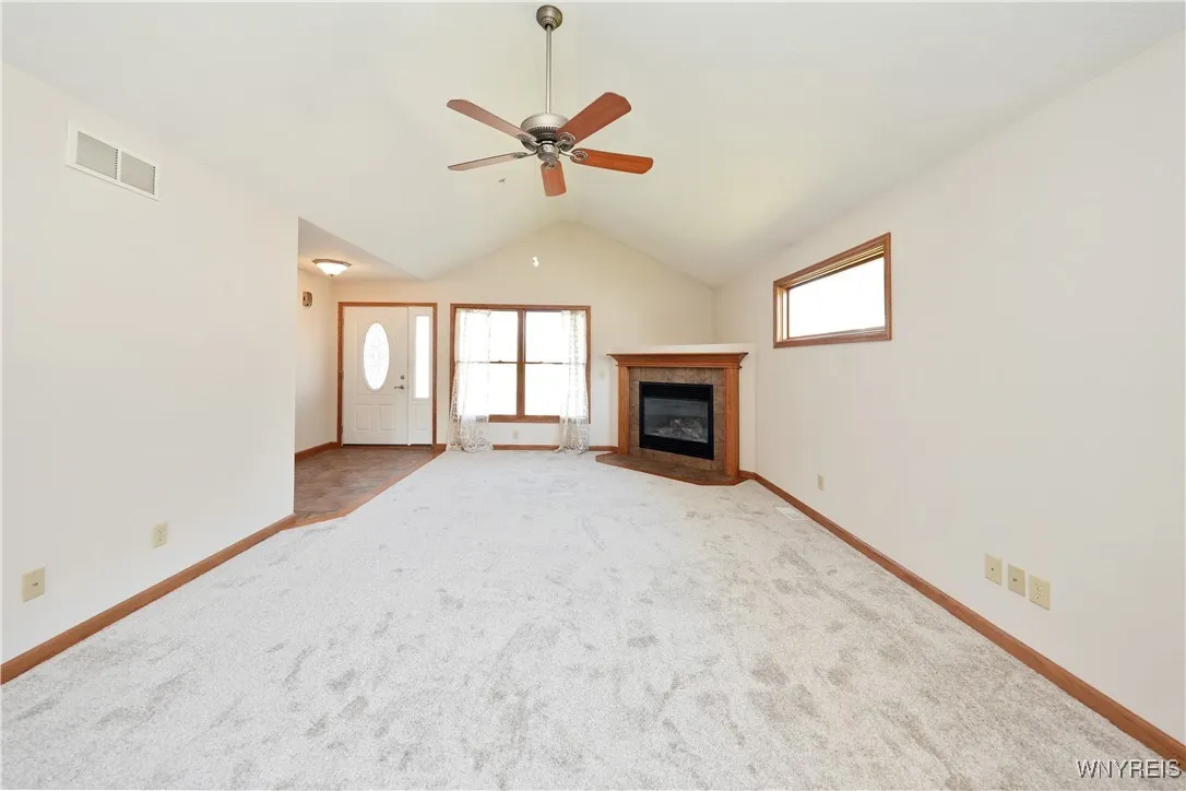 4740 Parker Road 33, Hamburg, New York 14075, Hamburg, New York 14075, 2 Bedrooms Bedrooms, 6 Rooms Rooms,2 BathroomsBathrooms,Residential,Closed,4740 Parker Road 33, Hamburg, New York 14075,0,B1573389