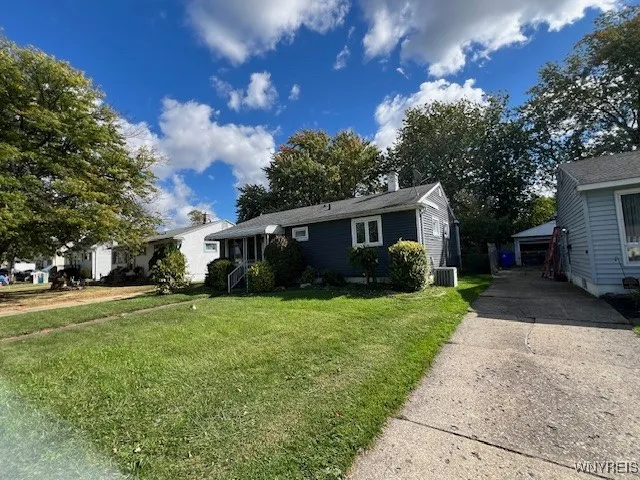 4887 Kennison Parkway, Hamburg, New York 14075, Hamburg, New York 14075, 3 Bedrooms Bedrooms, 6 Rooms Rooms,1 BathroomBathrooms,Residential,Closed,4887 Kennison Parkway, Hamburg, New York 14075,0,B1573367
