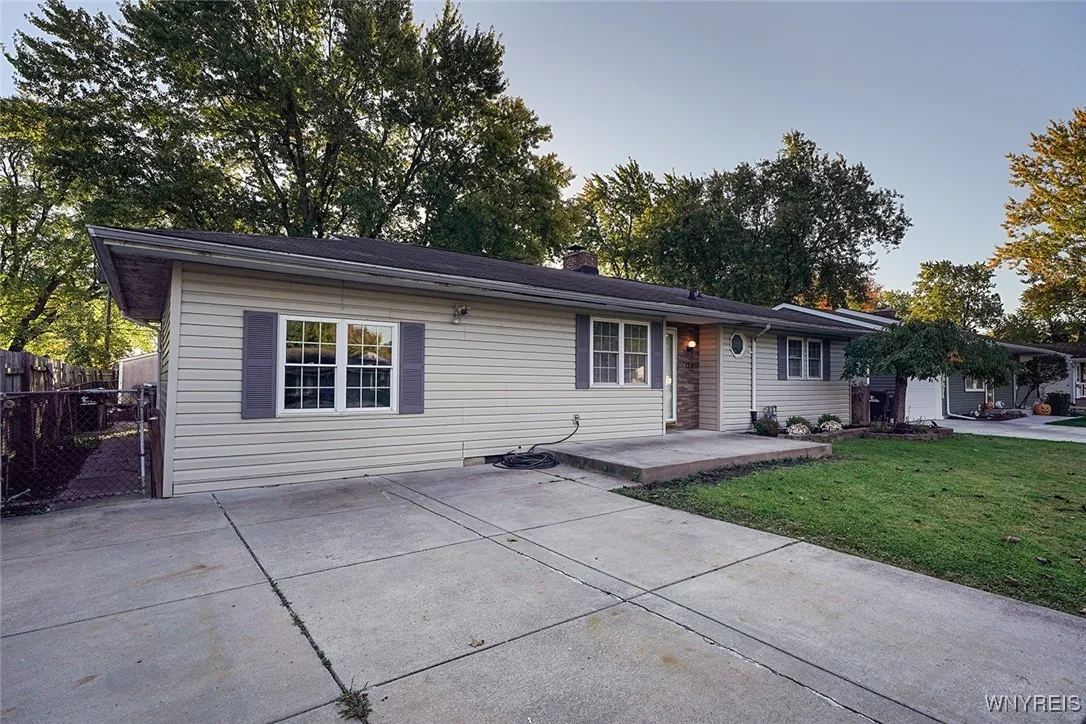 139 Avon Road, Tonawanda-town, New York 14150, Tonawanda, New York 14150, 3 Bedrooms Bedrooms, 5 Rooms Rooms,1 BathroomBathrooms,Residential,Closed,139 Avon Road, Tonawanda-town, New York 14150,0,B1573611