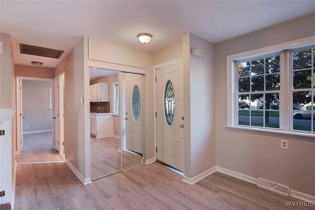 139 Avon Road, Tonawanda-town, New York 14150, Tonawanda, New York 14150, 3 Bedrooms Bedrooms, 5 Rooms Rooms,1 BathroomBathrooms,Residential,Closed,139 Avon Road, Tonawanda-town, New York 14150,0,B1573611