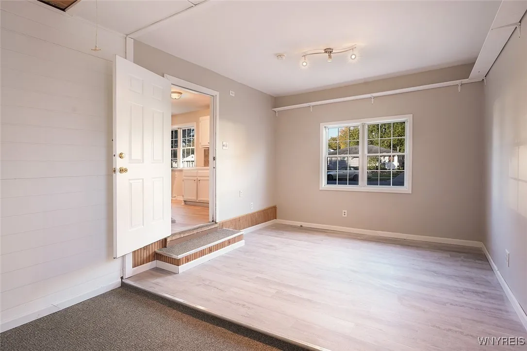 139 Avon Road, Tonawanda-town, New York 14150, Tonawanda, New York 14150, 3 Bedrooms Bedrooms, 5 Rooms Rooms,1 BathroomBathrooms,Residential,Closed,139 Avon Road, Tonawanda-town, New York 14150,0,B1573611