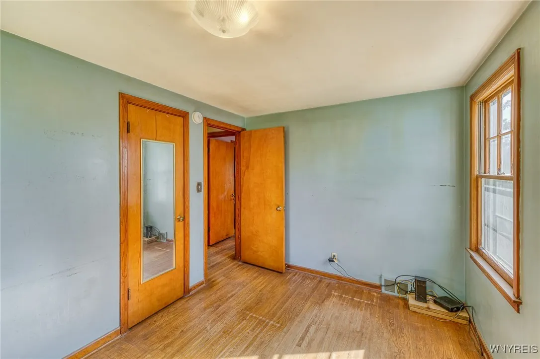 359 Wrexham Ct North, Tonawanda-town, New York 141, Tonawanda, New York 14150, 5 Bedrooms Bedrooms, 7 Rooms Rooms,2 BathroomsBathrooms,Residential,Closed,359 Wrexham Ct North, Tonawanda-town, New York 141,0,B1572649