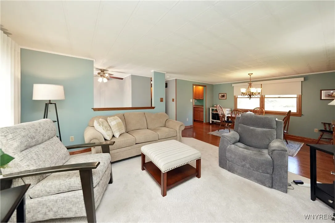 5940 Strickler Road, Clarence, New York 14031, Clarence, New York 14031, 3 Bedrooms Bedrooms, 7 Rooms Rooms,1 BathroomBathrooms,Residential,Closed,5940 Strickler Road, Clarence, New York 14031,0,B1571027