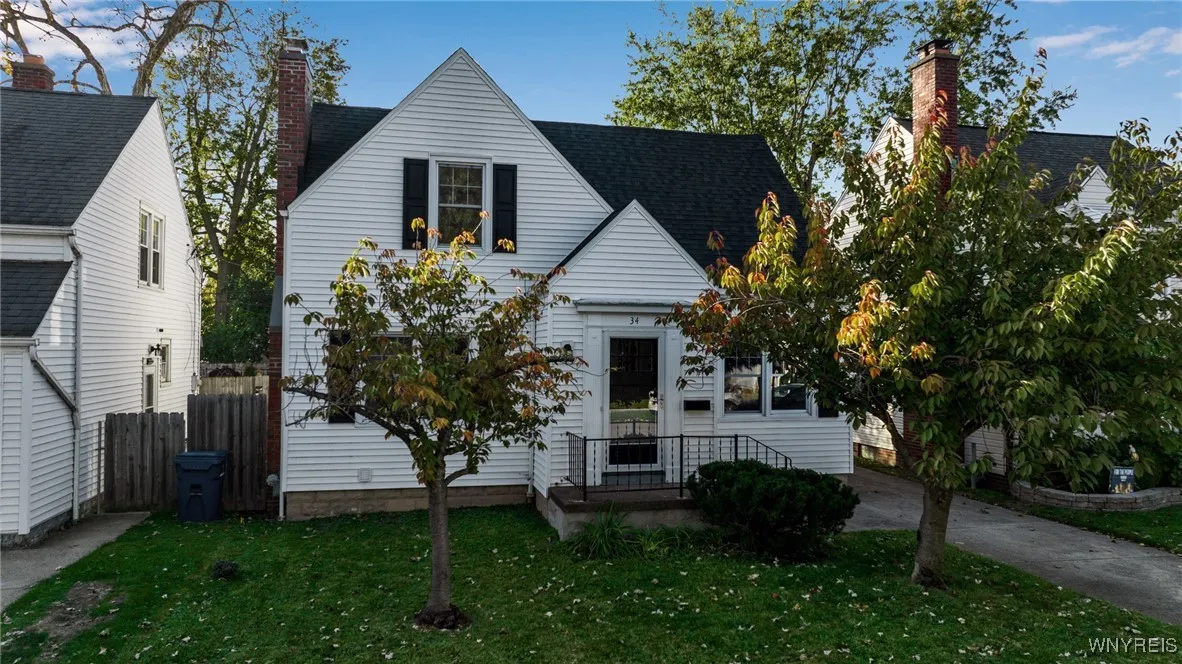 34 Coburg Street, Buffalo, New York 14216, Buffalo, New York 14216, 3 Bedrooms Bedrooms, 8 Rooms Rooms,1 BathroomBathrooms,Residential,Closed,34 Coburg Street, Buffalo, New York 14216,0,B1573732