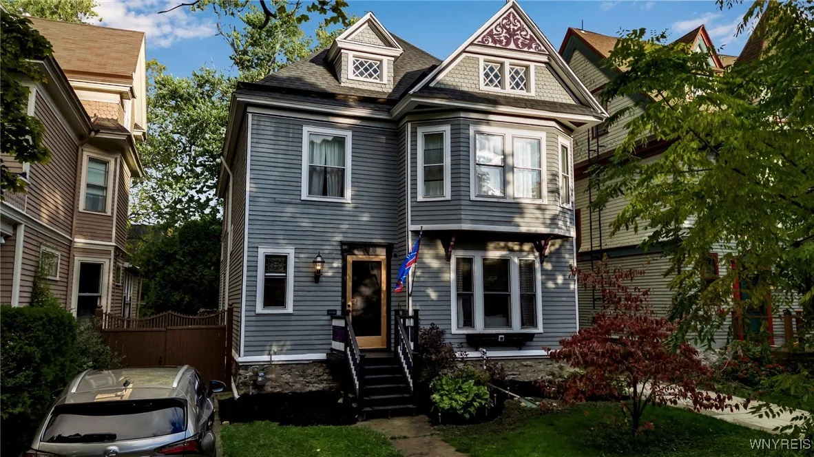 451 Norwood Avenue, Buffalo, New York 14222, Buffalo, New York 14222, 5 Bedrooms Bedrooms, 13 Rooms Rooms,1 BathroomBathrooms,Residential,Closed,451 Norwood Avenue, Buffalo, New York 14222,0,B1573758