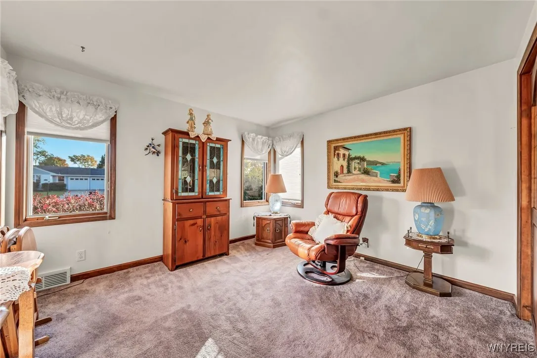 1433 Red Jacket Road, Grand Island, New York 14072, Grand Island, New York 14072, 3 Bedrooms Bedrooms, 7 Rooms Rooms,1 BathroomBathrooms,Residential,Closed,1433 Red Jacket Road, Grand Island, New York 14072,0,B1573697