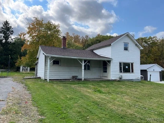 6229 Seufert Road, Orchard Park, New York 14127, Orchard Park, New York 14127, 4 Bedrooms Bedrooms, 7 Rooms Rooms,1 BathroomBathrooms,Residential,Closed,6229 Seufert Road, Orchard Park, New York 14127,0,B1573739