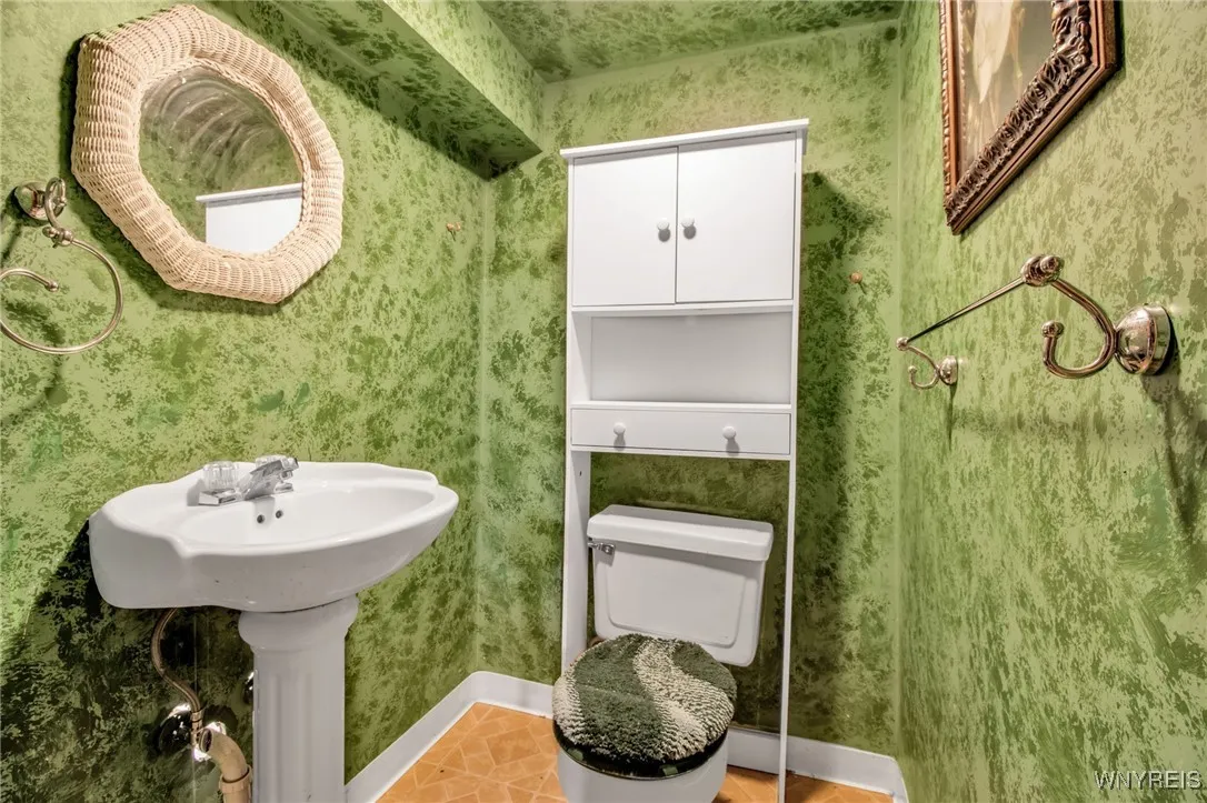 26 Hackett Drive, Tonawanda-city, New York 14150, Tonawanda, New York 14150, 4 Bedrooms Bedrooms, 6 Rooms Rooms,1 BathroomBathrooms,Residential,Closed,26 Hackett Drive, Tonawanda-city, New York 14150,0,B1574061