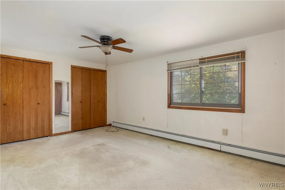 220 Marlin Drive, Grand Island, New York 14072, Grand Island, New York 14072, 4 Bedrooms Bedrooms, 9 Rooms Rooms,1 BathroomBathrooms,Residential,Closed,220 Marlin Drive, Grand Island, New York 14072,0,B1574198