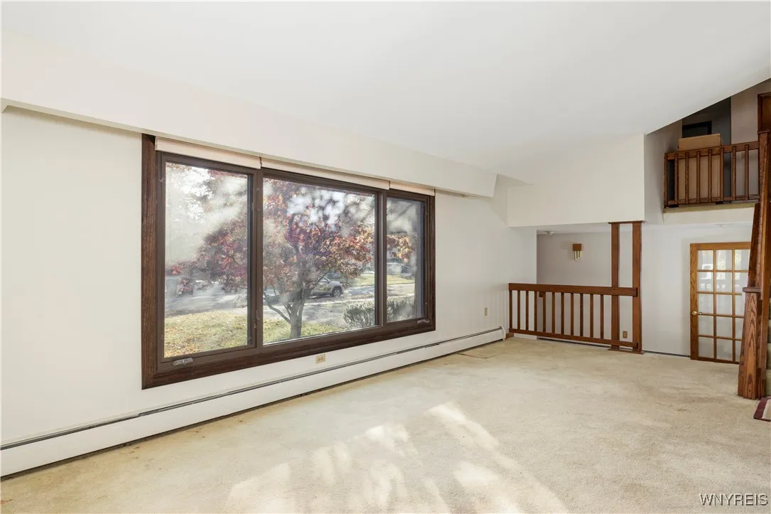 220 Marlin Drive, Grand Island, New York 14072, Grand Island, New York 14072, 4 Bedrooms Bedrooms, 9 Rooms Rooms,1 BathroomBathrooms,Residential,Closed,220 Marlin Drive, Grand Island, New York 14072,0,B1574198