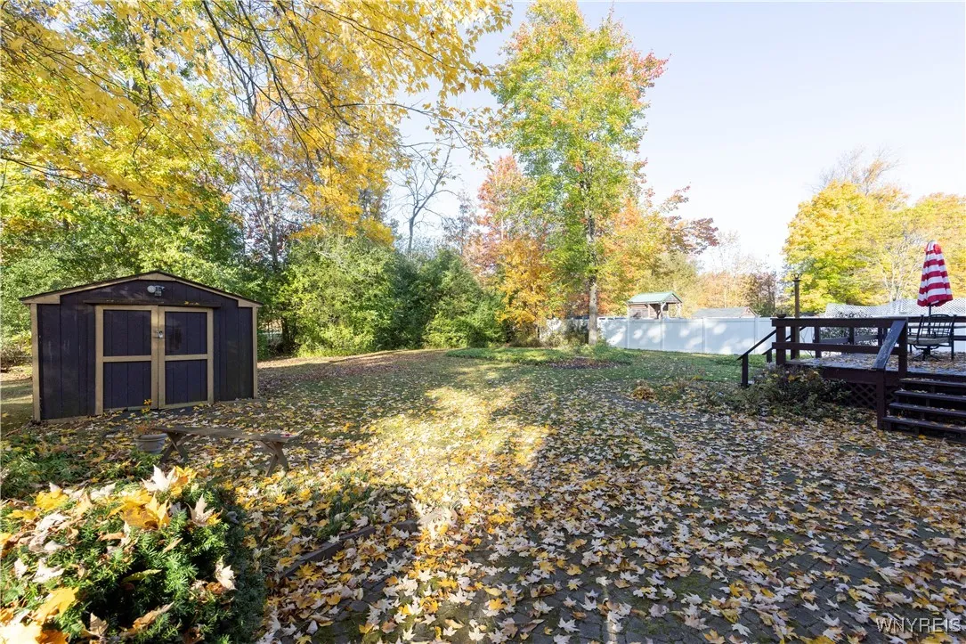 220 Marlin Drive, Grand Island, New York 14072, Grand Island, New York 14072, 4 Bedrooms Bedrooms, 9 Rooms Rooms,1 BathroomBathrooms,Residential,Closed,220 Marlin Drive, Grand Island, New York 14072,0,B1574198