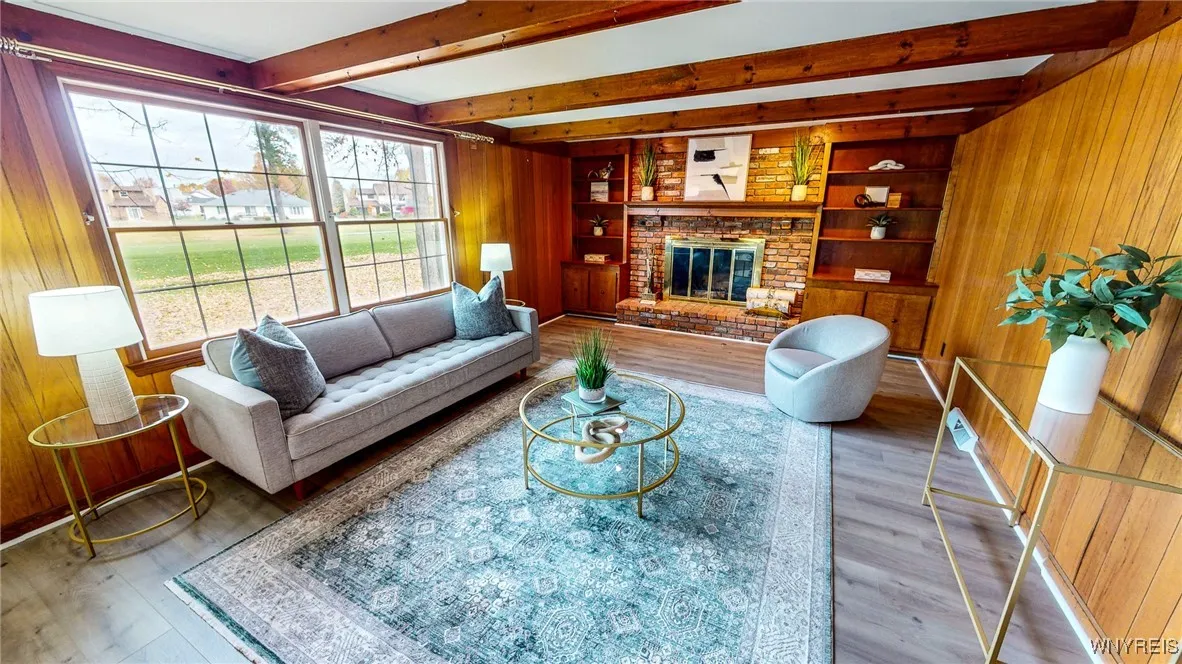 Family room/den