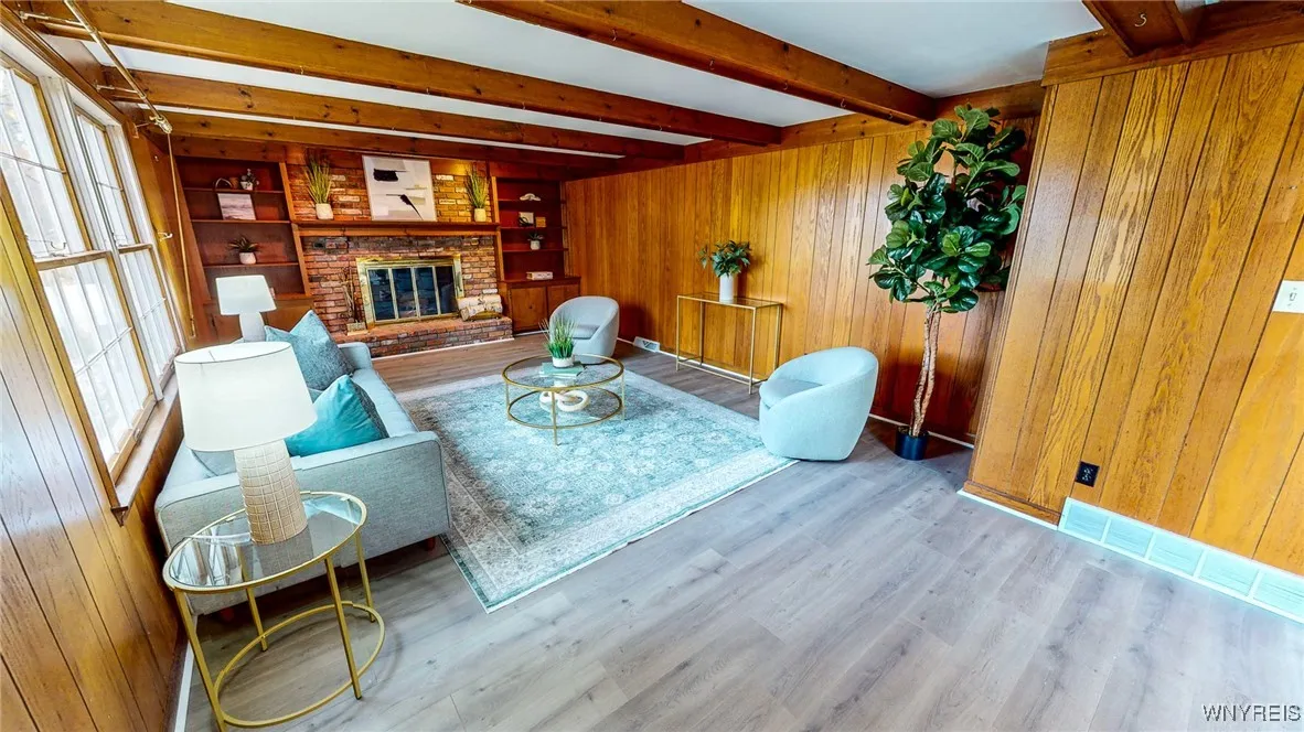 Family room/den
