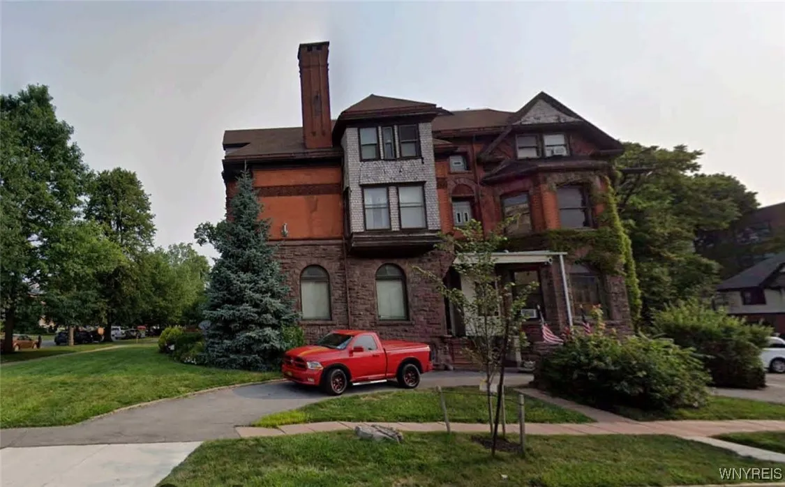 97 Linwood Avenue, Buffalo, New York 14209, Buffalo, New York 14209, 9 Bedrooms Bedrooms, ,Multi Family,For Sale,97 Linwood Avenue, Buffalo, New York 14209,0,B1574393