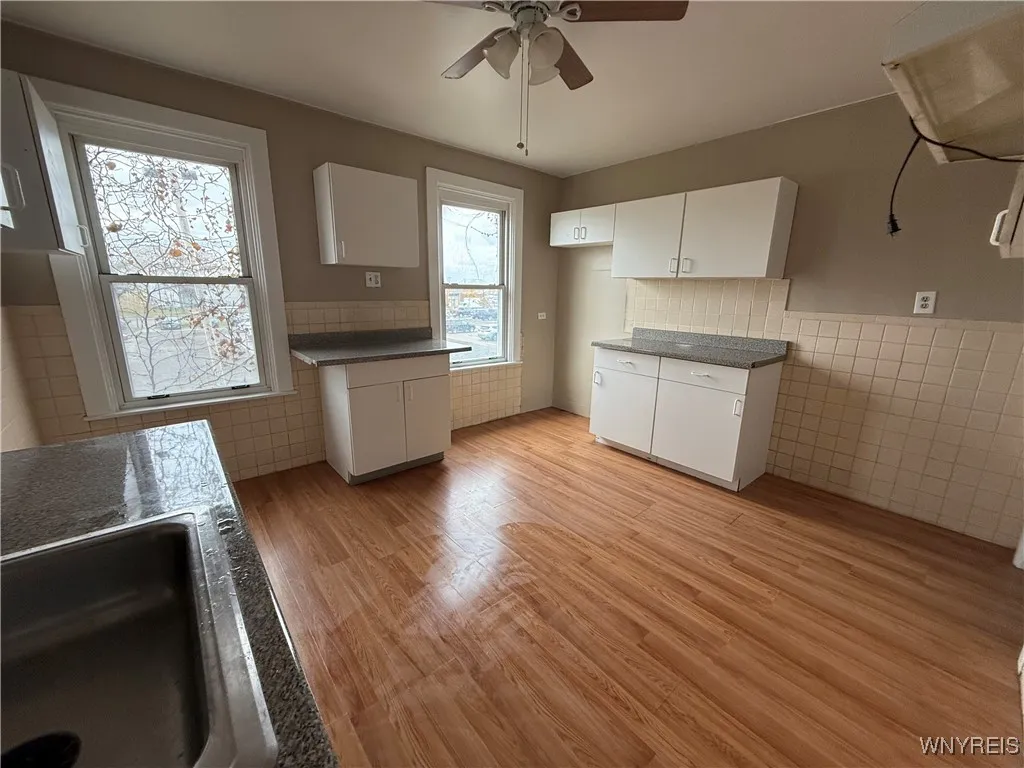 82 Albany Street, Buffalo, New York 14213, Buffalo, New York 14213, 4 Bedrooms Bedrooms, ,2 BathroomsBathrooms,Residential,Closed,82 Albany Street, Buffalo, New York 14213,0,B1574118
